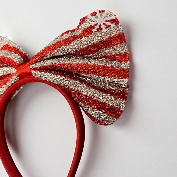 Minnie Mouse Merry Christmas Snow Flake - Picture 4 of 6